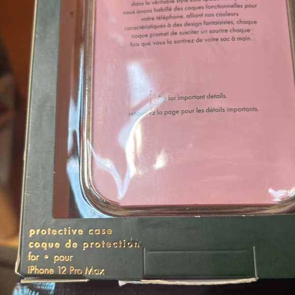 Kate Spade phone cover - Picture 3 of 3